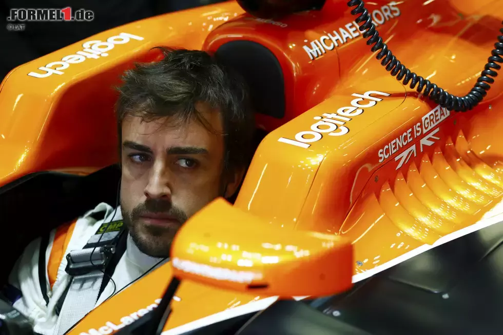 Foto zur News: Fernando Alonso (McLaren)