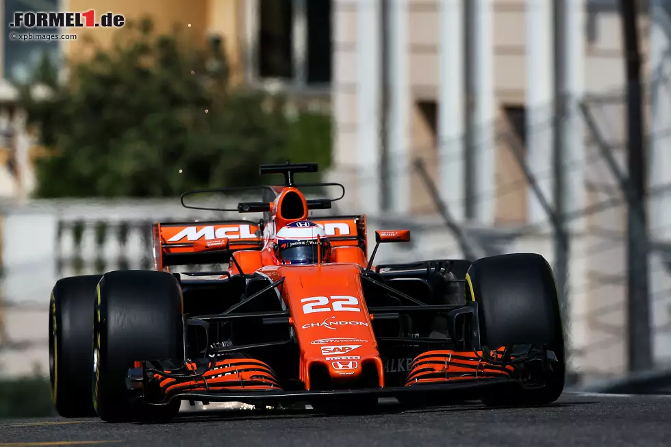 Foto zur News: Jenson Button (McLaren)