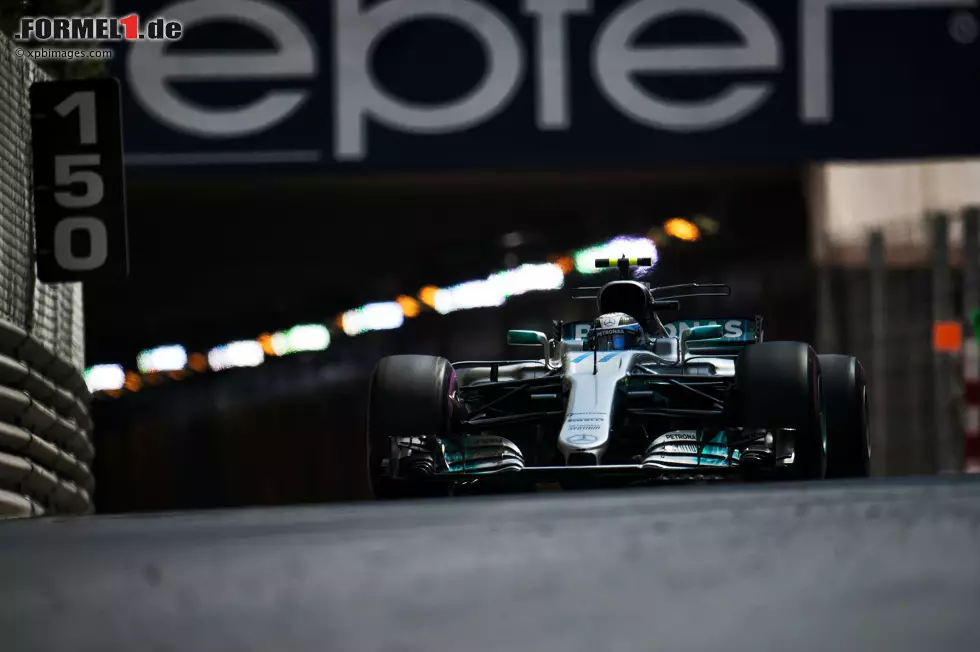 Foto zur News: Valtteri Bottas (Mercedes)