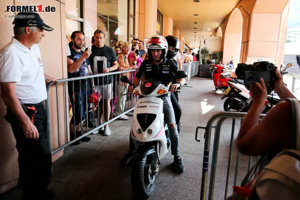 Foto zur News: Sergio Perez (Force India)