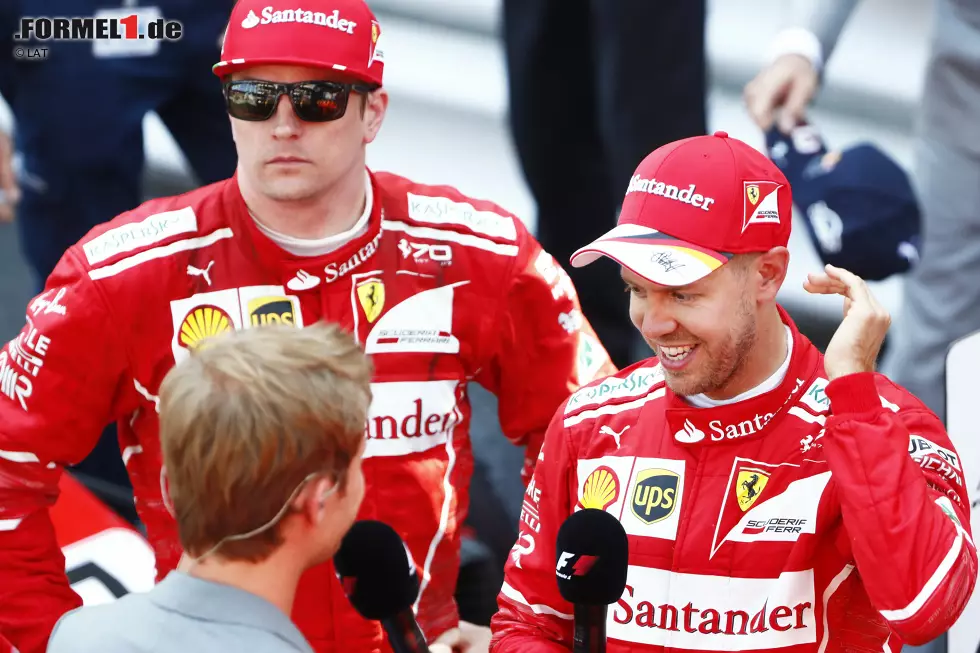 Foto zur News: Nico Rosberg, Sebastian Vettel (Ferrari) und Kimi Räikkönen (Ferrari)