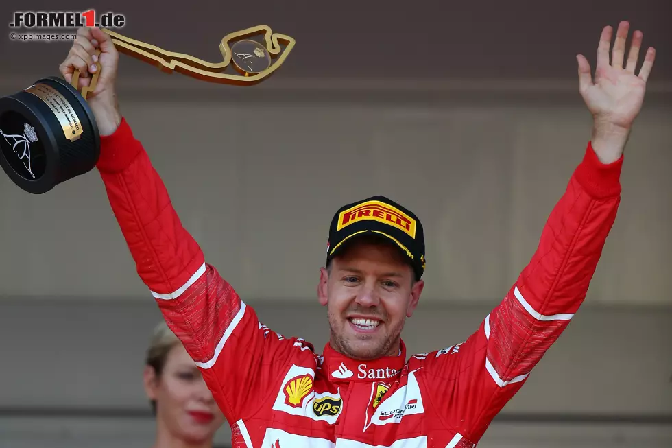 Foto zur News: Sebastian Vettel (Ferrari)