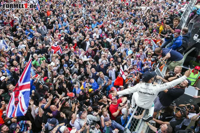 Foto zur News: In jeder Runde sollen sie von den Sitzen gegangen sein, berichtet Hamilton.