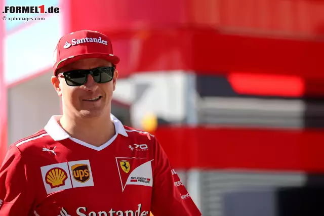 Foto zur News: Kimi Räikkönen (Ferrari): "Es ist sicherer für uns Fahrer, auch wenn es nie absolute Sicherheit geben kann. Beim Fahren wird es uns nicht stören. All das Gerede darüber, man könne nicht gut sehen, ist Nonsens. Wenn wir damit nur einen schweren Unfall verhindern können, ist es das wert."