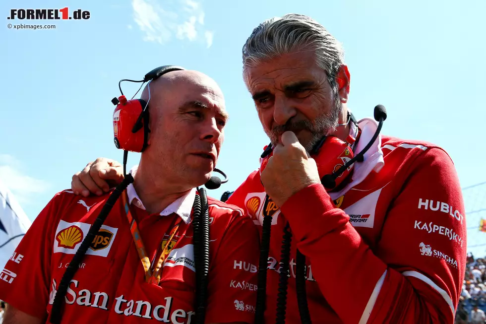 Foto zur News: Jock Clear und Maurizio Arrivabene