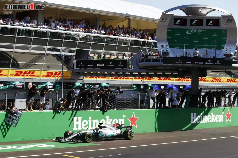 Foto zur News: Lewis Hamilton (Mercedes)