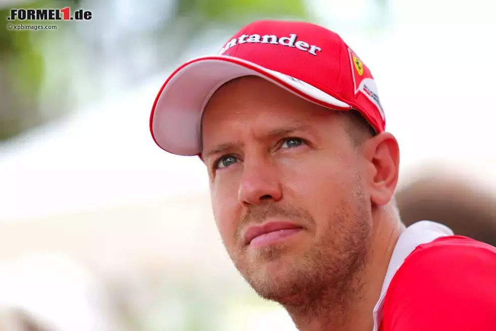 Foto zur News: Sebastian Vettel (Ferrari)