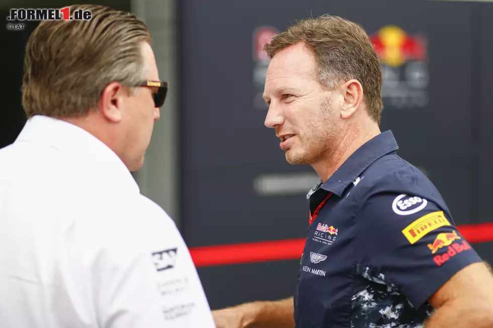 Foto zur News: Zak Brown und Christian Horner