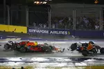 Foto zur News: Kimi Räikkönen (Ferrari), Max Verstappen (Red Bull) und Fernando Alonso (McLaren)