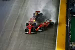 Foto zur News: Kimi Räikkönen (Ferrari), Sebastian Vettel (Ferrari) und Max Verstappen (Red Bull)