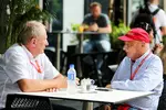 Foto zur News: Helmut Marko und Niki Lauda