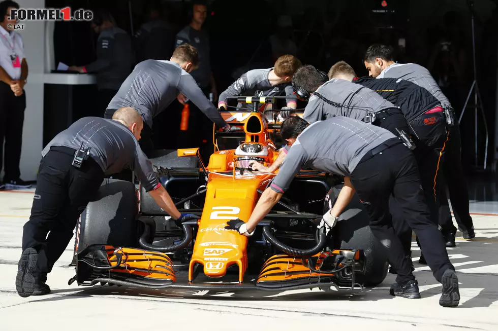 Foto zur News: Stoffel Vandoorne (McLaren)