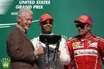 Foto zur News: Lewis Hamilton (Mercedes) und Kimi Räikkönen (Ferrari)