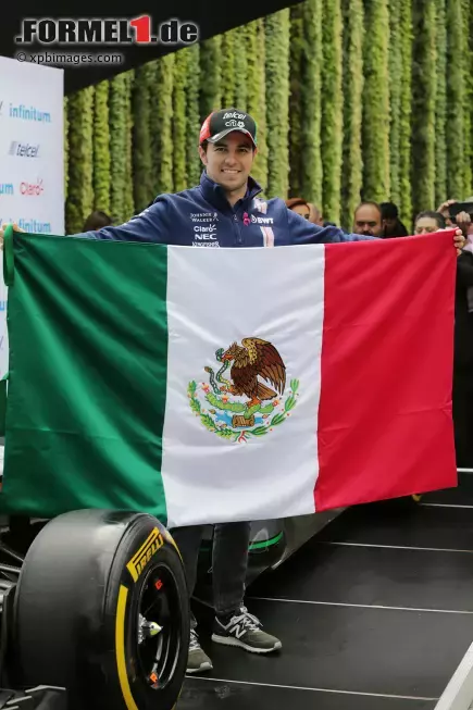 Foto zur News: Sergio Perez (Force India)