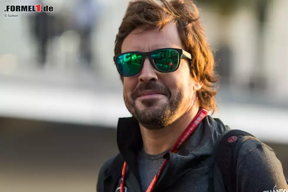 Foto zur News: Fernando Alonso (McLaren)