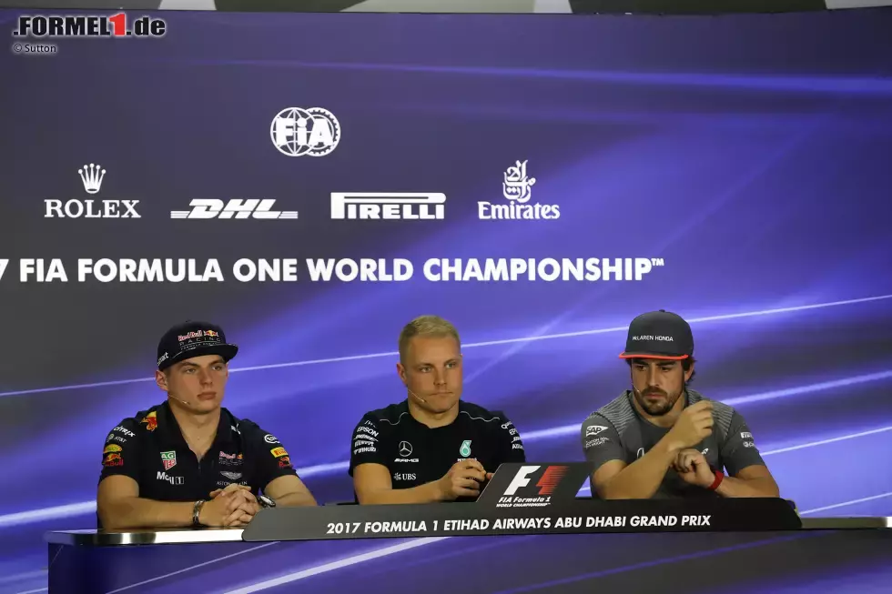 Foto zur News: Max Verstappen (Red Bull), Valtteri Bottas (Mercedes) und Fernando Alonso (McLaren)