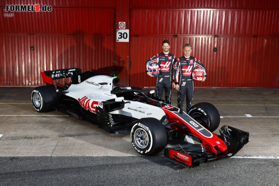 Foto zur News: Romain Grosjean (Haas) und Kevin Magnussen (Haas)