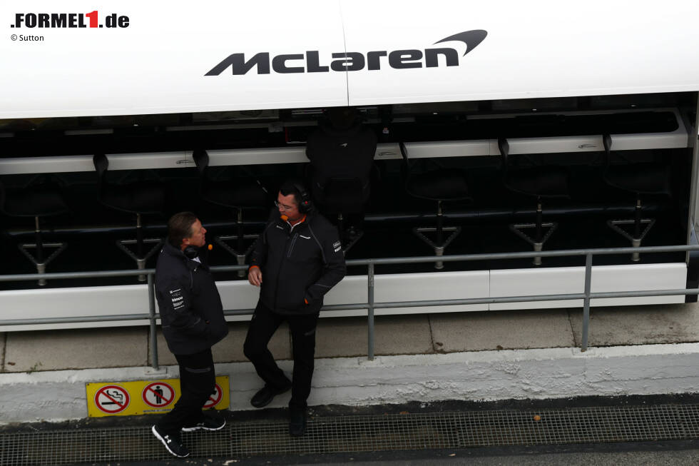 Foto zur News: Zak Brown und Eric Boullier