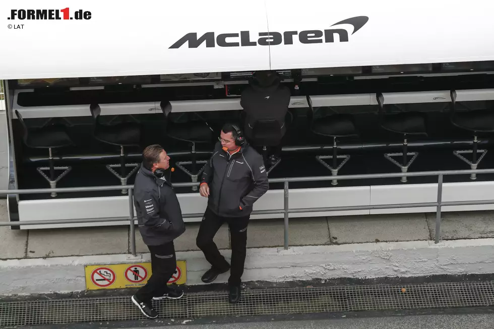 Foto zur News: Zak Brown und Eric Boullier