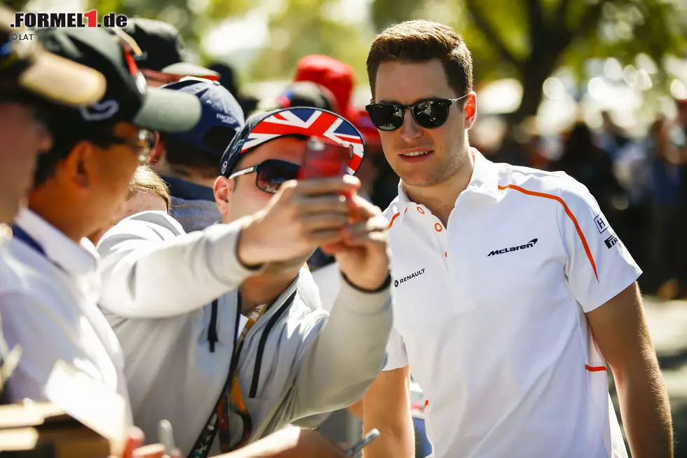 Foto zur News: Stoffel Vandoorne (McLaren)