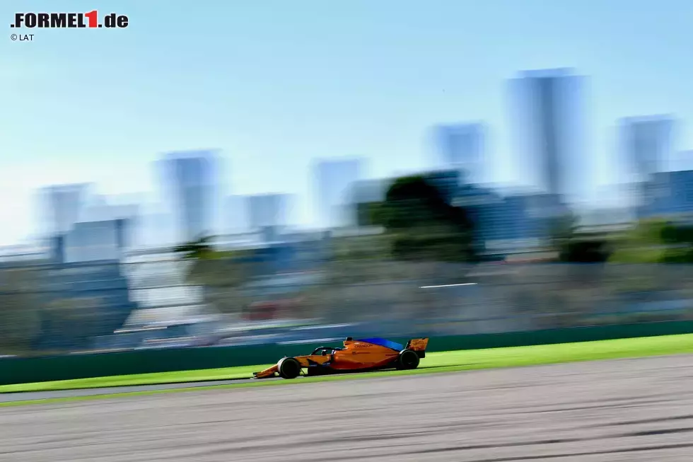 Foto zur News: Fernando Alonso (McLaren)