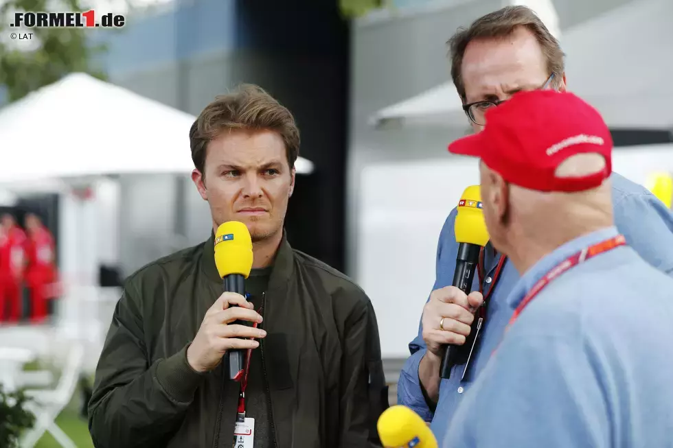 Foto zur News: Nico Rosberg und Niki Lauda