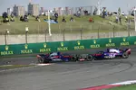 Foto zur News: Pierre Gasly (Toro Rosso) und Brendon Hartley (Toro Rosso)