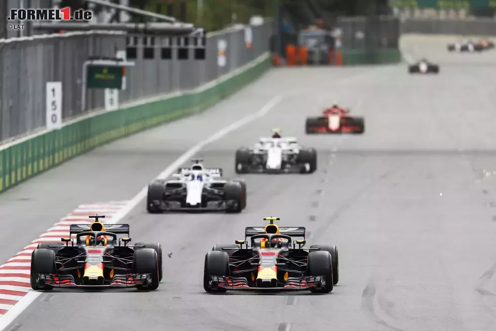 Foto zur News: Max Verstappen (Red Bull), Daniel Ricciardo (Red Bull), Lance Stroll (Williams) und Charles Leclerc (Sauber)