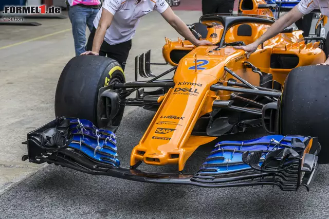 Foto zur News: Die neue und ausgefallene Nase am McLaren MCL33