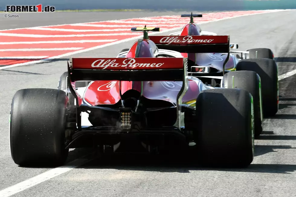 Foto zur News: Charles Leclerc (Sauber) und Marcus Ericsson (Sauber)