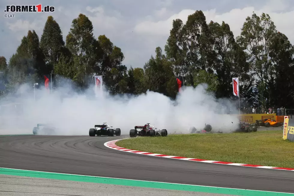 Foto zur News: Pierre Gasly (Toro Rosso), Nico Hülkenberg (Renault) und Romain Grosjean (Haas)