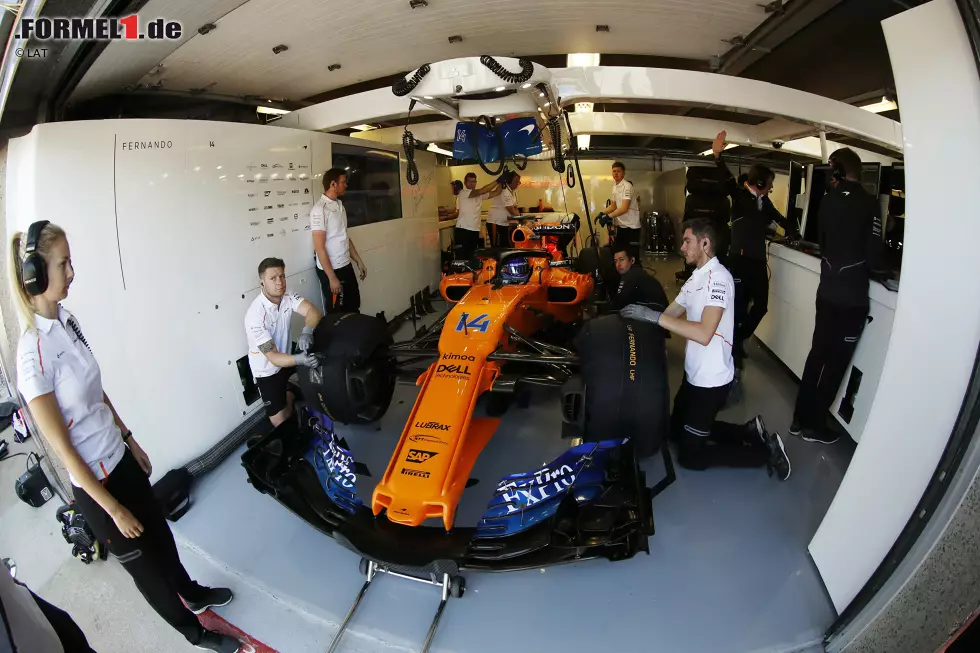 Foto zur News: Fernando Alonso (McLaren)