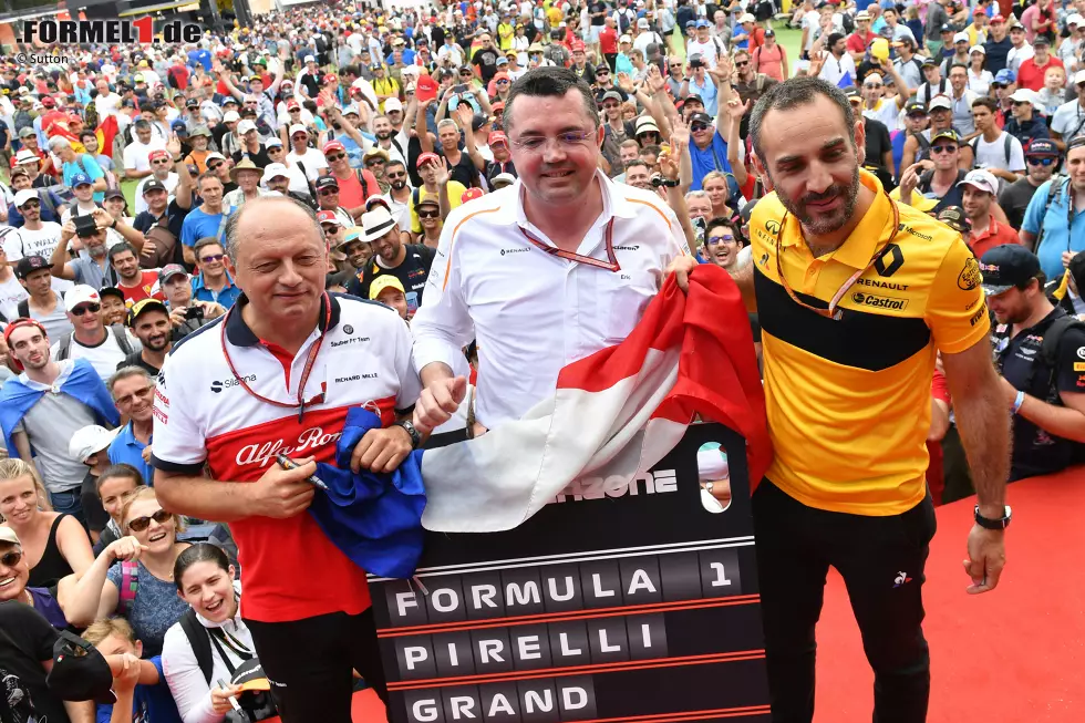 Foto zur News: Eric Boullier und Cyril Abiteboul