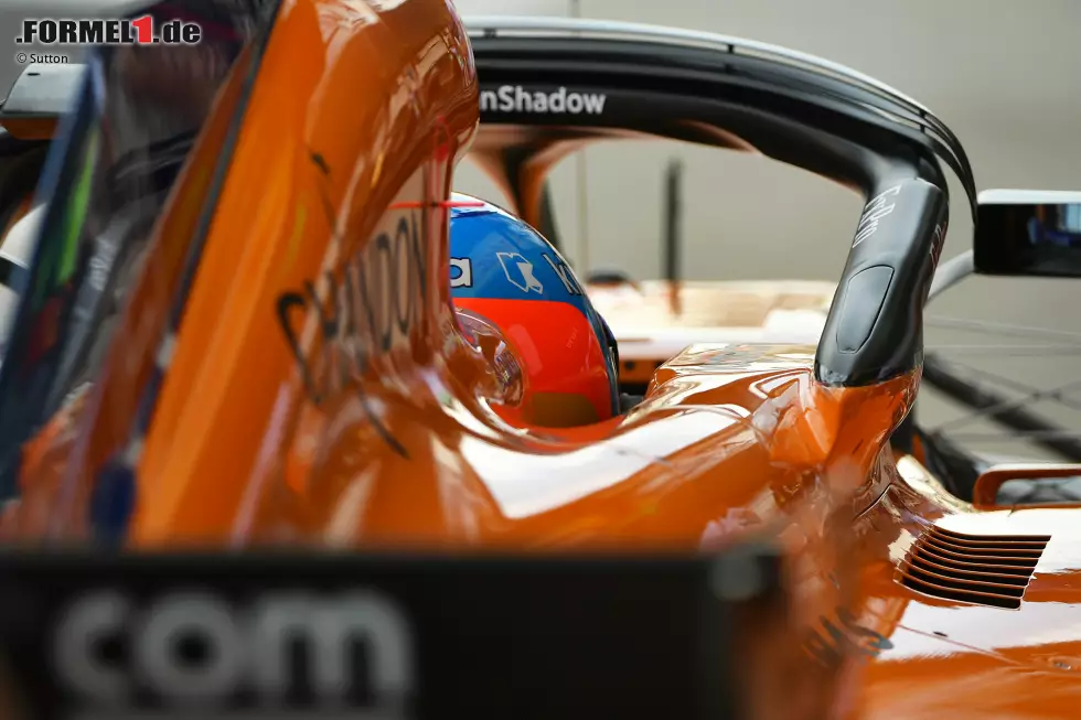 Foto zur News: Fernando Alonso (McLaren)