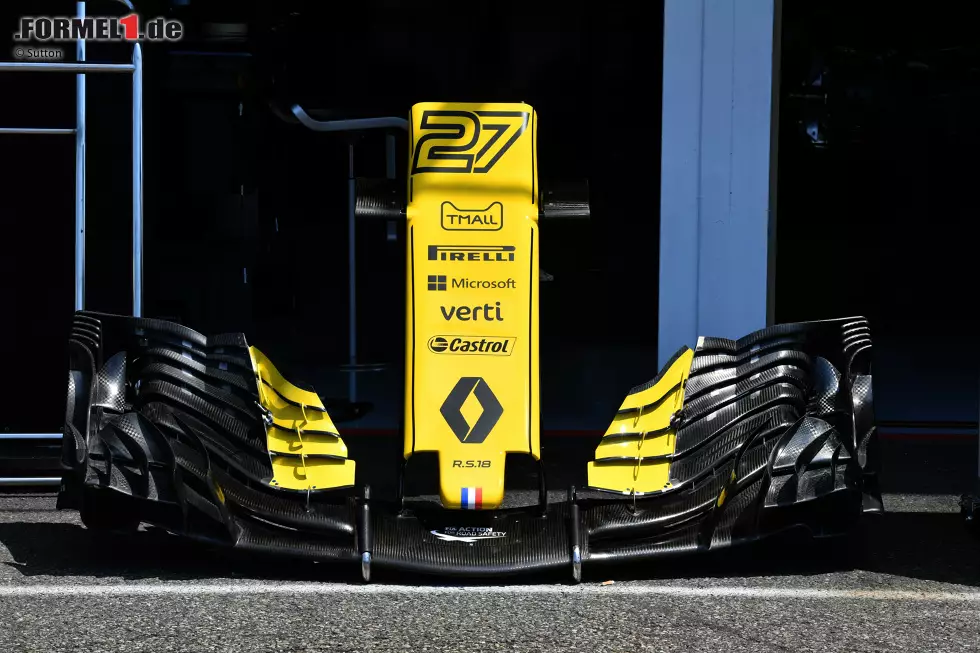 Foto zur News: Frontflügel Renault