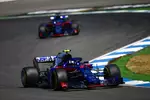 Foto zur News: Pierre Gasly (Toro Rosso) und Brendon Hartley (Toro Rosso)