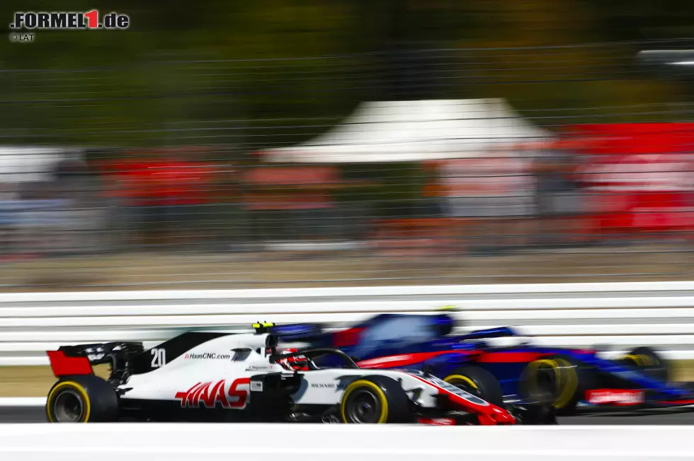 Foto zur News: Kevin Magnussen (Haas) und Pierre Gasly (Toro Rosso)