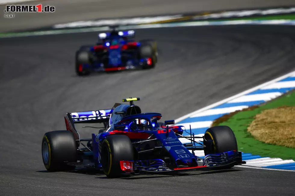 Foto zur News: Pierre Gasly (Toro Rosso) und Brendon Hartley (Toro Rosso)