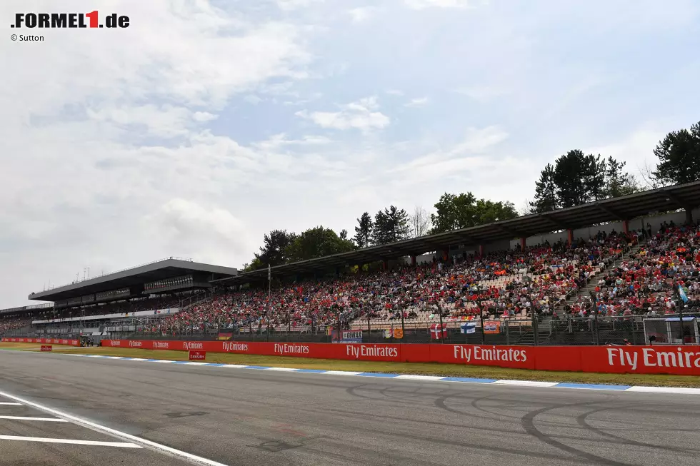 Foto zur News: Fans in Hockenheim