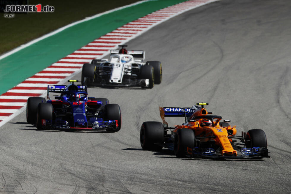 Foto zur News: Stoffel Vandoorne (McLaren), Pierre Gasly (Toro Rosso) und Marcus Ericsson (Sauber)
