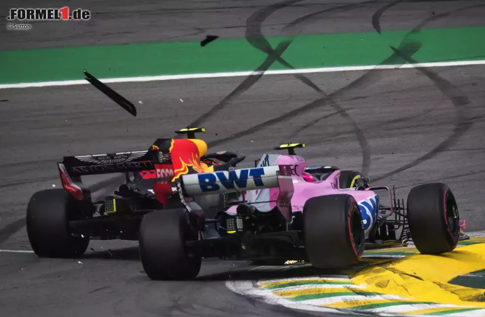 Foto zur News: Max Verstappen (Red Bull) und Esteban Ocon (Racing Point)