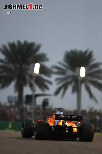 Foto zur News: Fernando Alonso (McLaren)