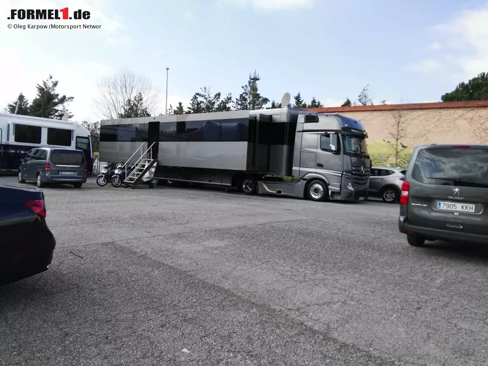 Foto zur News: Motorhome von Lance Stroll