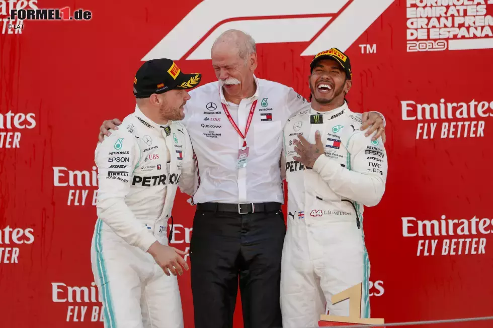 Foto zur News: Valtteri Bottas (Mercedes) und Lewis Hamilton (Mercedes)