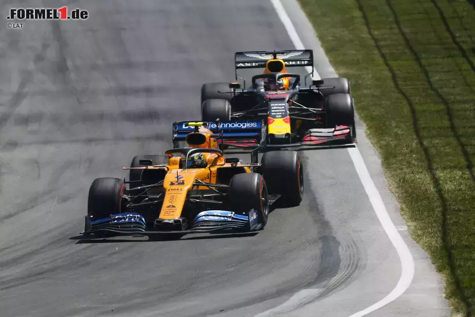 Foto zur News: Lando Norris (McLaren) und Max Verstappen (Red Bull)