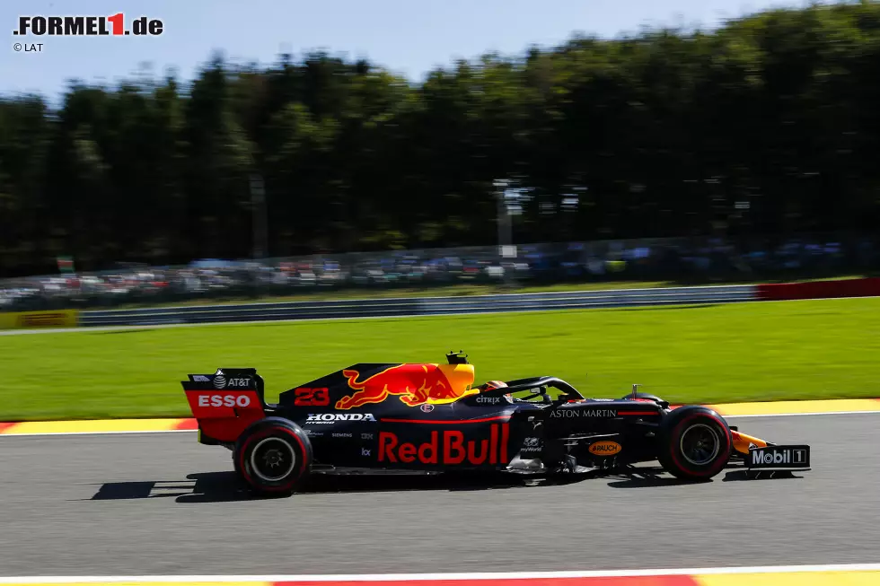 Foto zur News: Alexander Albon (Red Bull)