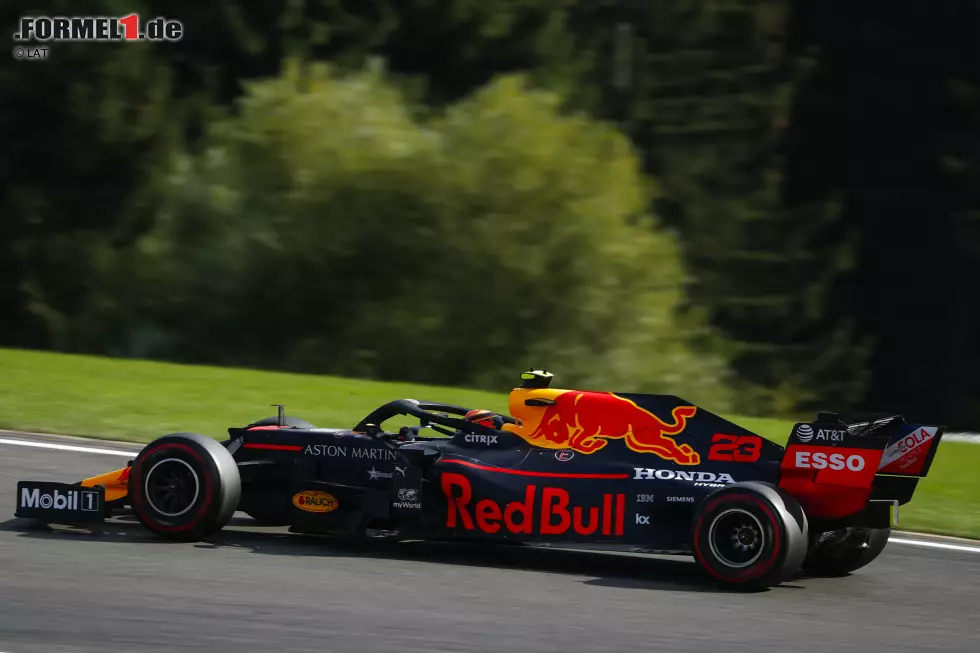 Foto zur News: Alexander Albon (Red Bull)