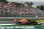 Foto zur News: Alexander Albon (Red Bull)