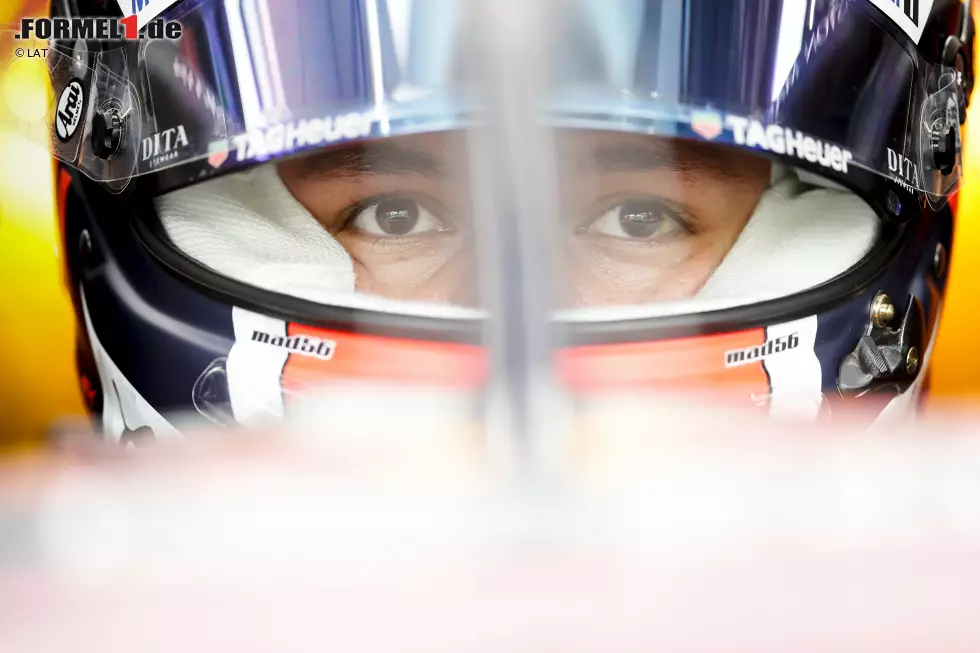 Foto zur News: Alexander Albon (Red Bull)