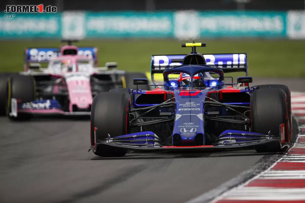 Foto zur News: Pierre Gasly (Toro Rosso) und Sergio Perez (Racing Point)